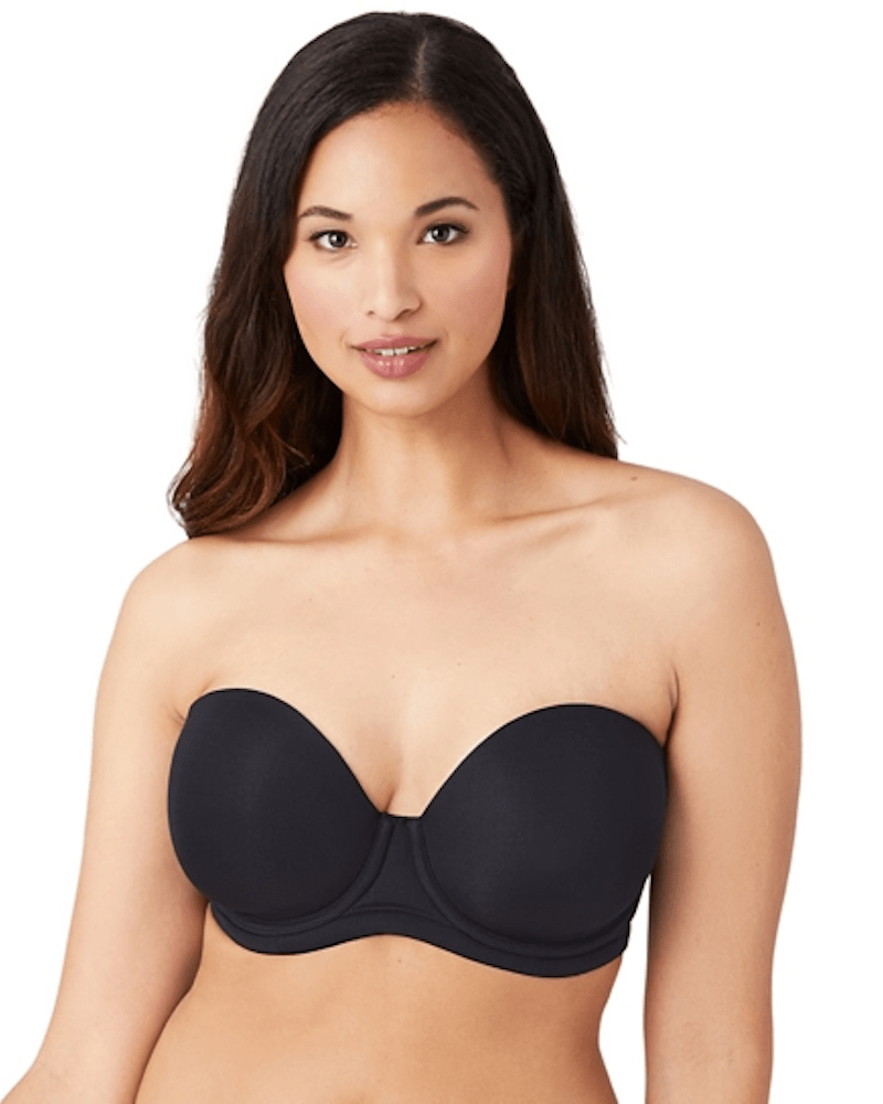 Front of a model wearing a size 36D Red Carpet Strapless Underwire Bra in Black by Wacoal. | dia_product_style_image_id:304117